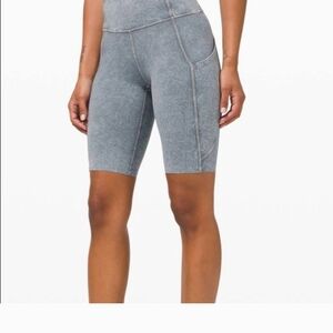 lululemon athletica Women's Blue Bike Shorts